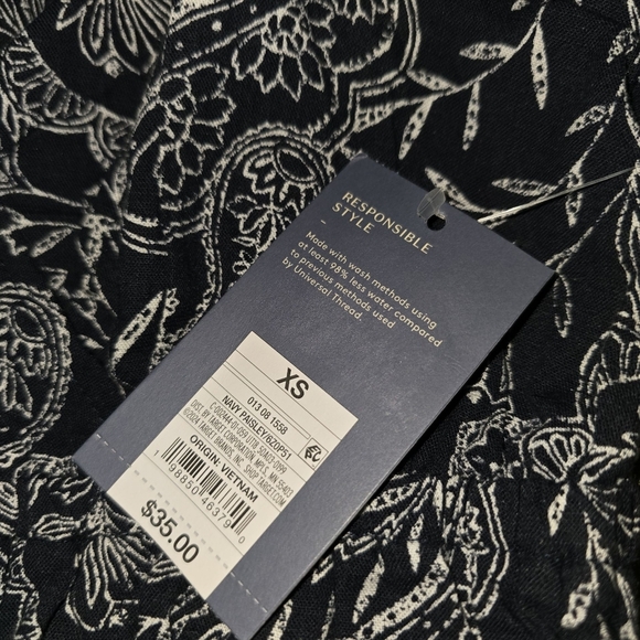 Womens Universal Thread Black and White Floral Maxi Dress, Pockets, XS, NWT!!! - Picture 4 of 4